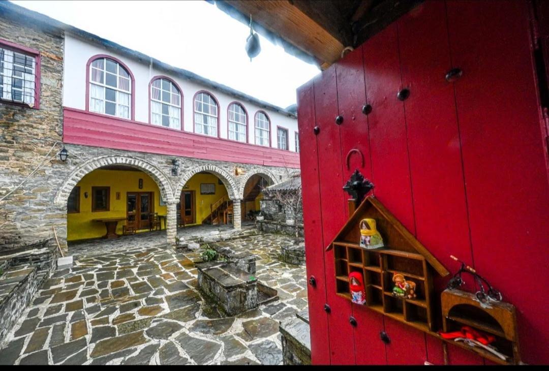 Archontiko 1787 Hotel Tsepelovo Buitenkant foto
